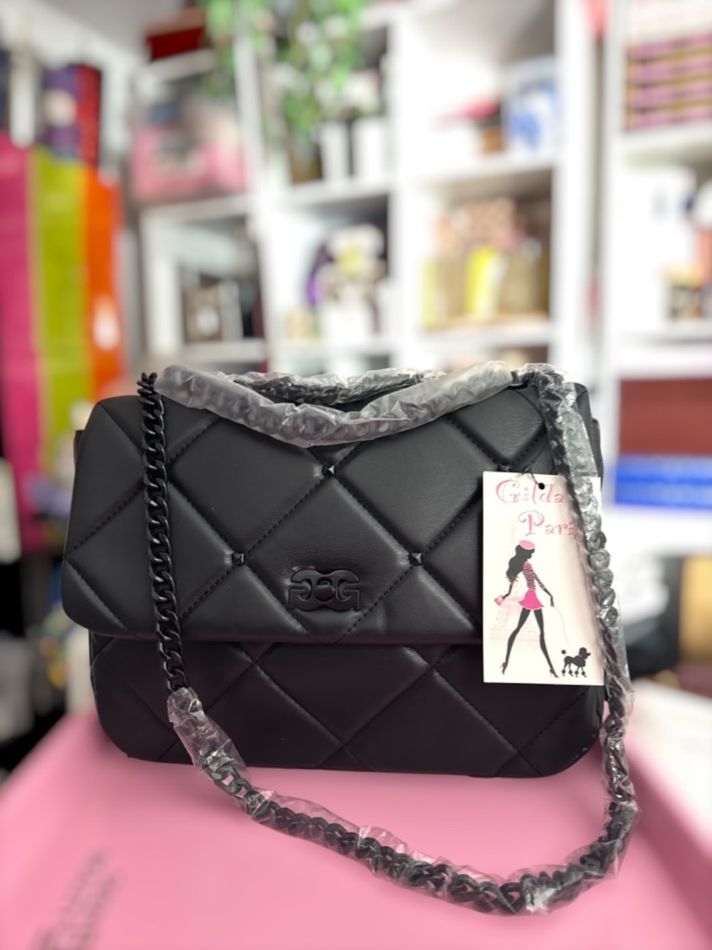 NWT $140MSRP Gilda Paris Quilted Black Shoulder Bag with Chain Strap